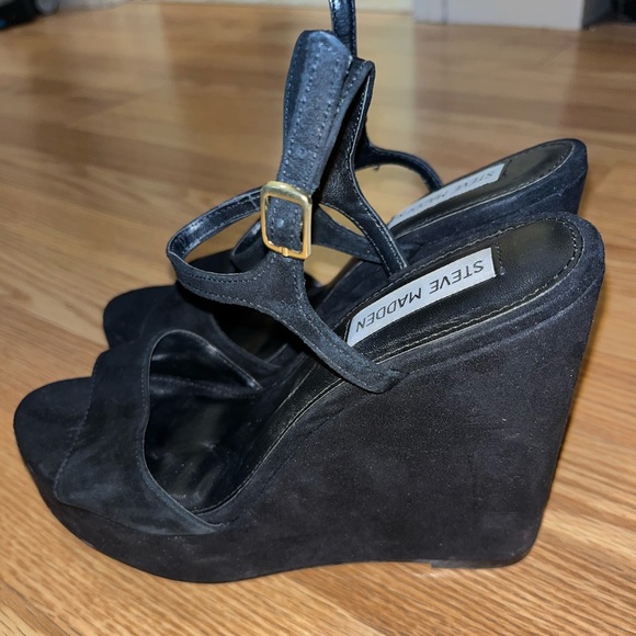Heeled Suede Wedges - Picture 2 of 4